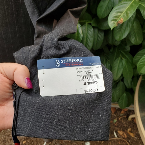 STAFFORD SUIT JACKET AND PANTS - Picture 7 of 16